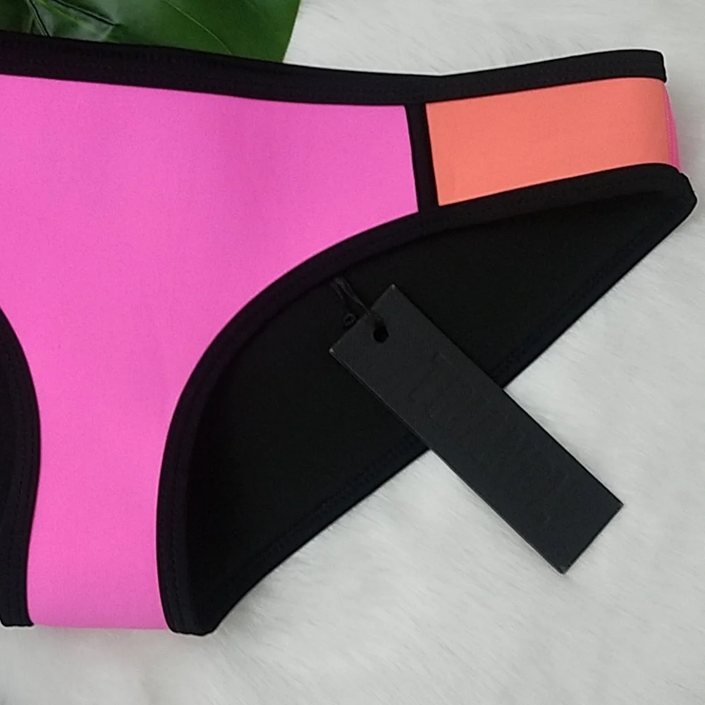 Triangl Bikini Bottoms Size Medium
